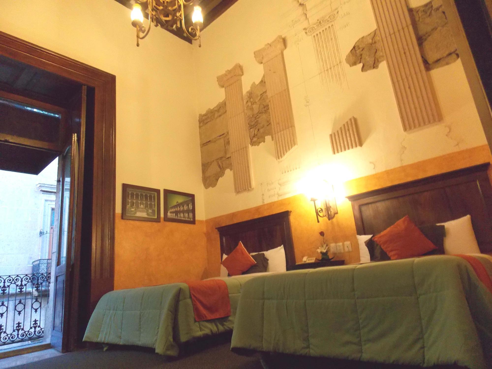 Hotel Historia Морелія Екстер'єр фото