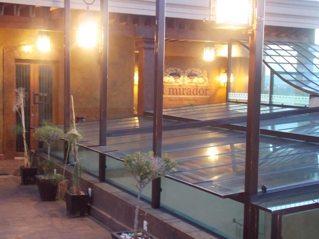 Hotel Historia Морелія Екстер'єр фото